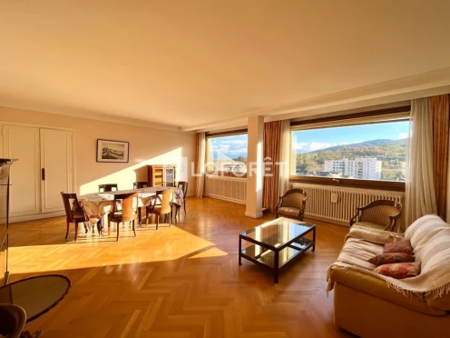 Appartement à  Chambéry (73000), 5 pièces